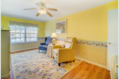 47 Autumn Ct, Roxbury Township, NJ 07852 - Photo 21