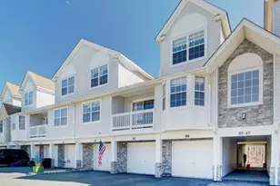 47 Autumn Ct, Roxbury Township, NJ 07852 - Photo 1