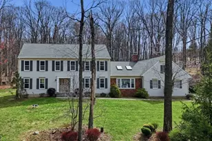 10 Acorn Dr, Washington Township, NJ 07853 - Photo 1