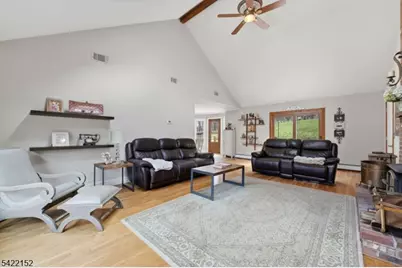 10 Acorn Dr, Washington Township, NJ 07853 - Photo 15