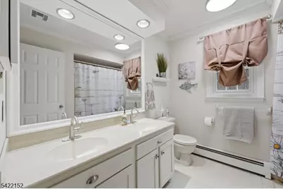 10 Acorn Dr, Washington Township, NJ 07853 - Photo 31