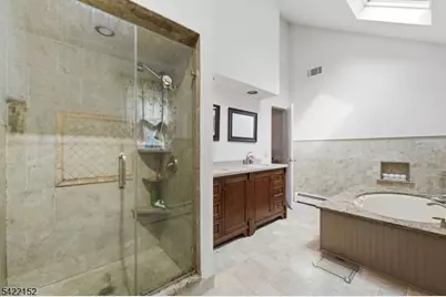 10 Acorn Dr, Washington Township, NJ 07853 - Photo 23