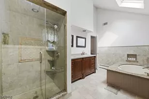 10 Acorn Dr, Washington Township, NJ 07853 - Photo 23