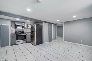 312 S Spring St, Elizabeth, NJ 07201 - Photo 23