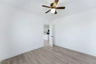 95 Shepherds Ln, Totowa, NJ 07512 - Photo 11