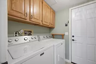 26 Bloomingdale Dr, Hillsborough Township, NJ 08844 - Photo 15