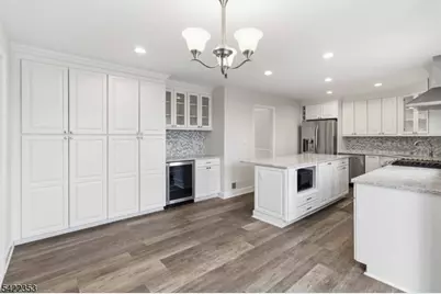 14 Beaver Ridge Rd, Morris Plains, NJ 07950 - Photo 9