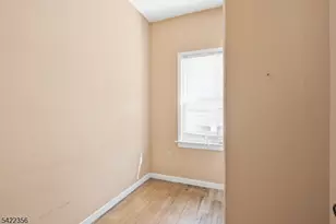 538 Jefferson St, Carlstadt, NJ 07072 - Photo 11