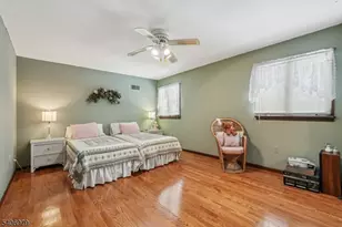 845 Rifle Camp Rd, Woodland Park, NJ 07424 - Photo 37