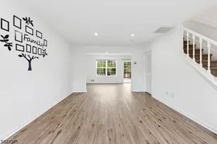 72 Boxgrove Pl, Franklin Township, NJ 08873 - Photo 7