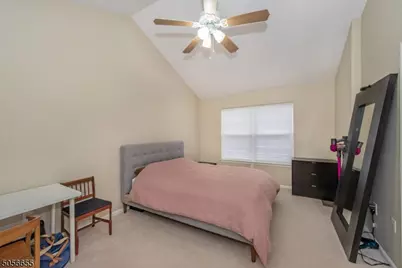 81 Dorchester Dr, Bernards Township, NJ 07920 - Photo 9