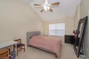 81 Dorchester Dr, Bernards Township, NJ 07920 - Photo 9