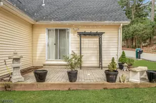 3 Redmans Dr, Jefferson Township, NJ 07438 - Photo 21