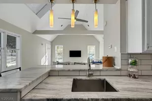 3 Redmans Dr, Jefferson Township, NJ 07438 - Photo 13