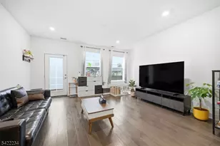 385 Main St, Little Falls Township, NJ 07424 - Photo 13