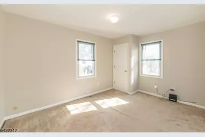 9 Roanoke Ave, Parsippany, NJ 07034 - Photo 13