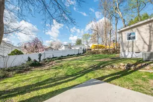 9 Roanoke Ave, Parsippany, NJ 07034 - Photo 17