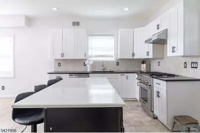 126 Ridge Ave, Bloomfield, NJ 07003 - Photo 15