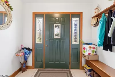 357 Edgewood Rd, Linden, NJ 07036 - Photo 5