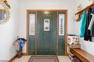 357 Edgewood Rd, Linden, NJ 07036 - Photo 5