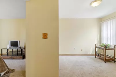 357 Edgewood Rd, Linden, NJ 07036 - Photo 27