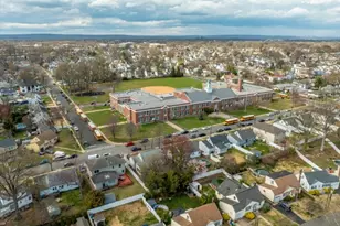 357 Edgewood Rd, Linden, NJ 07036 - Photo 49