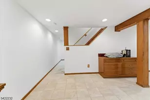 357 Edgewood Rd, Linden, NJ 07036 - Photo 37