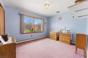 357 Edgewood Rd, Linden, NJ 07036 - Photo 19