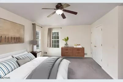 109 Tallwood Ln, Green Brook Township, NJ 08812 - Photo 7