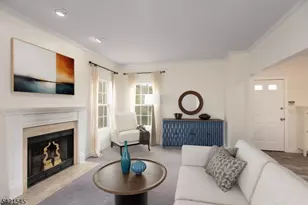 109 Tallwood Ln, Green Brook Township, NJ 08812 - Photo 5