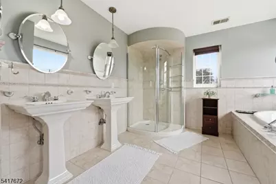 138 Spatz Ave, Nutley, NJ 07110 - Photo 33