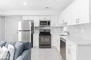 266 2nd Ave, Newark, NJ 07107 - Photo 19