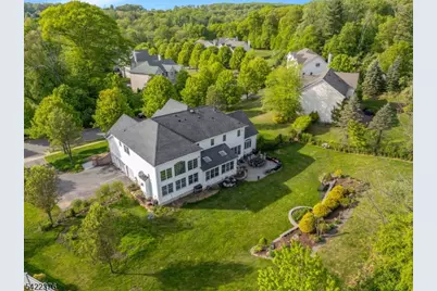 4 Greenbriar Ct, Mount Olive, NJ 07836 - Photo 5