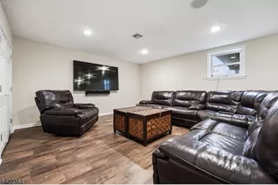 56 Cedar Green Ln, Berkeley Heights Township, NJ 07922 - Photo 29