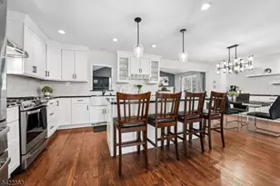 56 Cedar Green Ln, Berkeley Heights Township, NJ 07922 - Photo 9