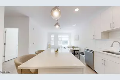 1181 Morris Ave #206, Union Township, NJ 07083 - Photo 3