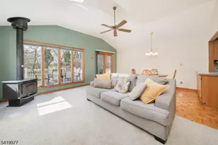 28 Park St, West Caldwell, NJ 07006 - Photo 13