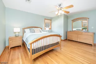 28 Park St, West Caldwell, NJ 07006 - Photo 17