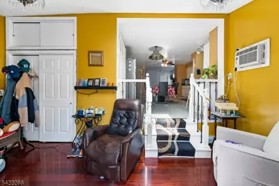 229 Brighton Ave, Belleville, NJ 07109 - Photo 9