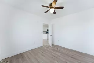 95 Shepherds Ln, Totowa, NJ 07512 - Photo 11