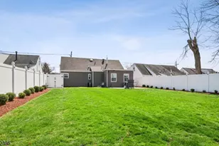 441 Remsen Ave, Woodbridge Township, NJ 07001 - Photo 17