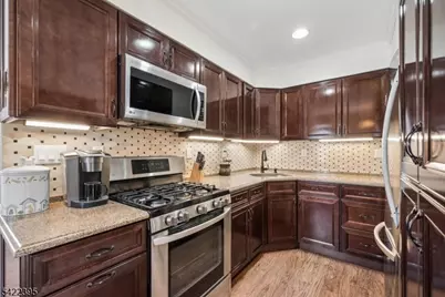 441 Remsen Ave, Woodbridge Township, NJ 07001 - Photo 7