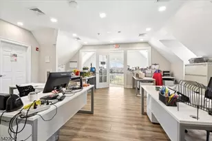 82 Floral Ave, New Providence, NJ 07974 - Photo 15