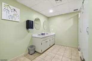 82 Floral Ave, New Providence, NJ 07974 - Photo 23