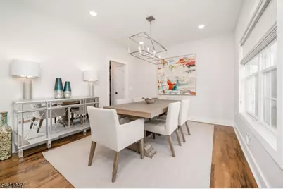 77 Commonwealth Ave, New Providence, NJ 07974 - Photo 17