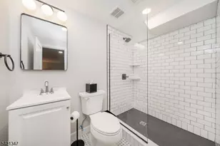 77 Commonwealth Ave, New Providence, NJ 07974 - Photo 33