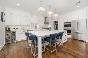 77 Commonwealth Ave, New Providence, NJ 07974 - Photo 9