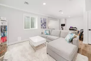 77 Commonwealth Ave, New Providence, NJ 07974 - Photo 35