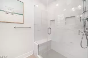 77 Commonwealth Ave, New Providence, NJ 07974 - Photo 25