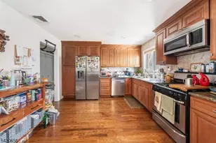 1016 Gifford Ct, Union Township, NJ 07083 - Photo 15